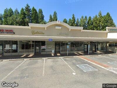 215 Bellevue Way NE